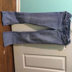 Silver jeans ✨ great condition. Low-medium rise